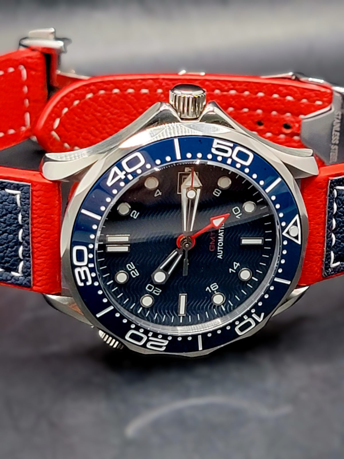 CUSTOM MOD 41mm BLUE WAVE DIAL SAPPHIRE GMT NH34 AUTO **USA SHIPPED**
