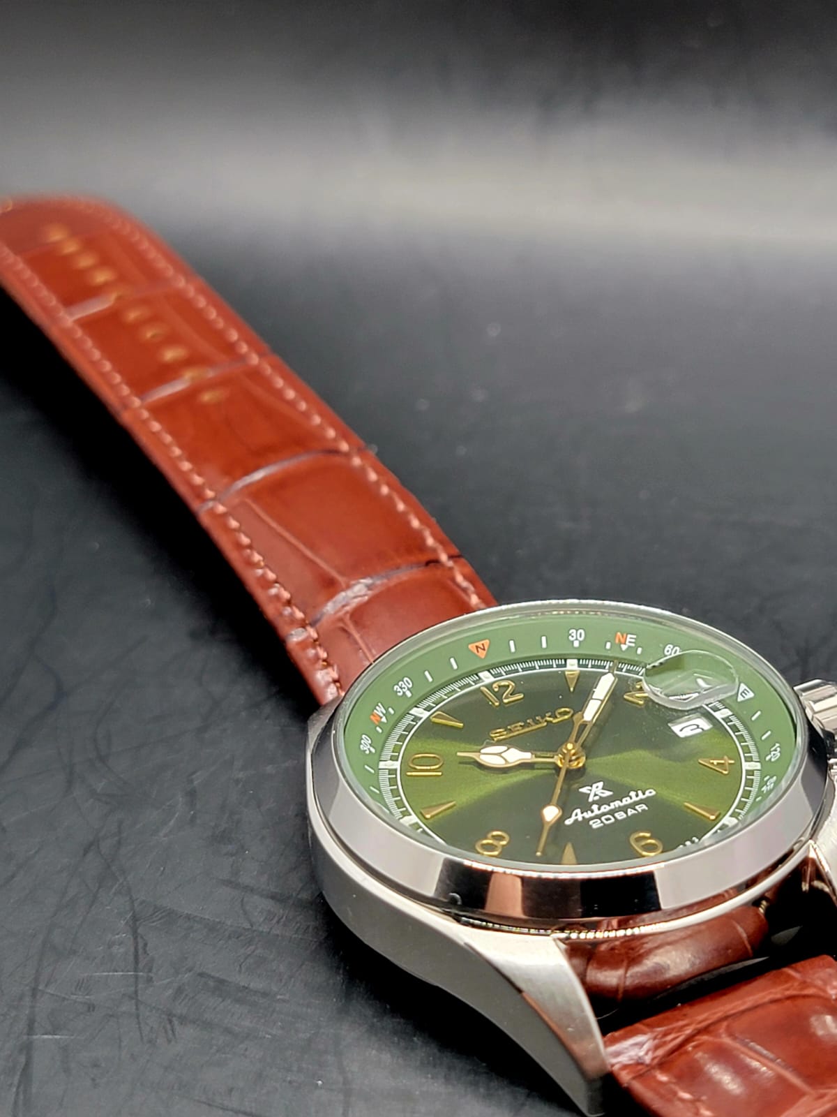 CUSTOM SEIKO MOD Alpinist GREEN Automatic 6R35A MOVEMENT MEN'S WATCH W/ LEATHER NEW
