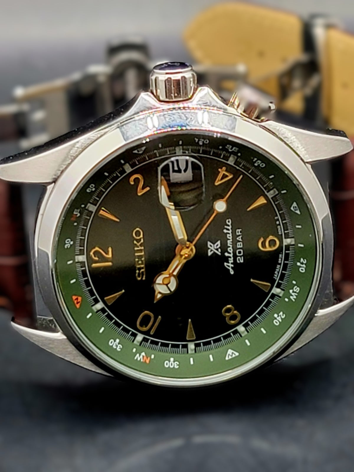 CUSTOM MOD Seiko Prospex Alpinist Green Dial Automatic Men's Wristwatch