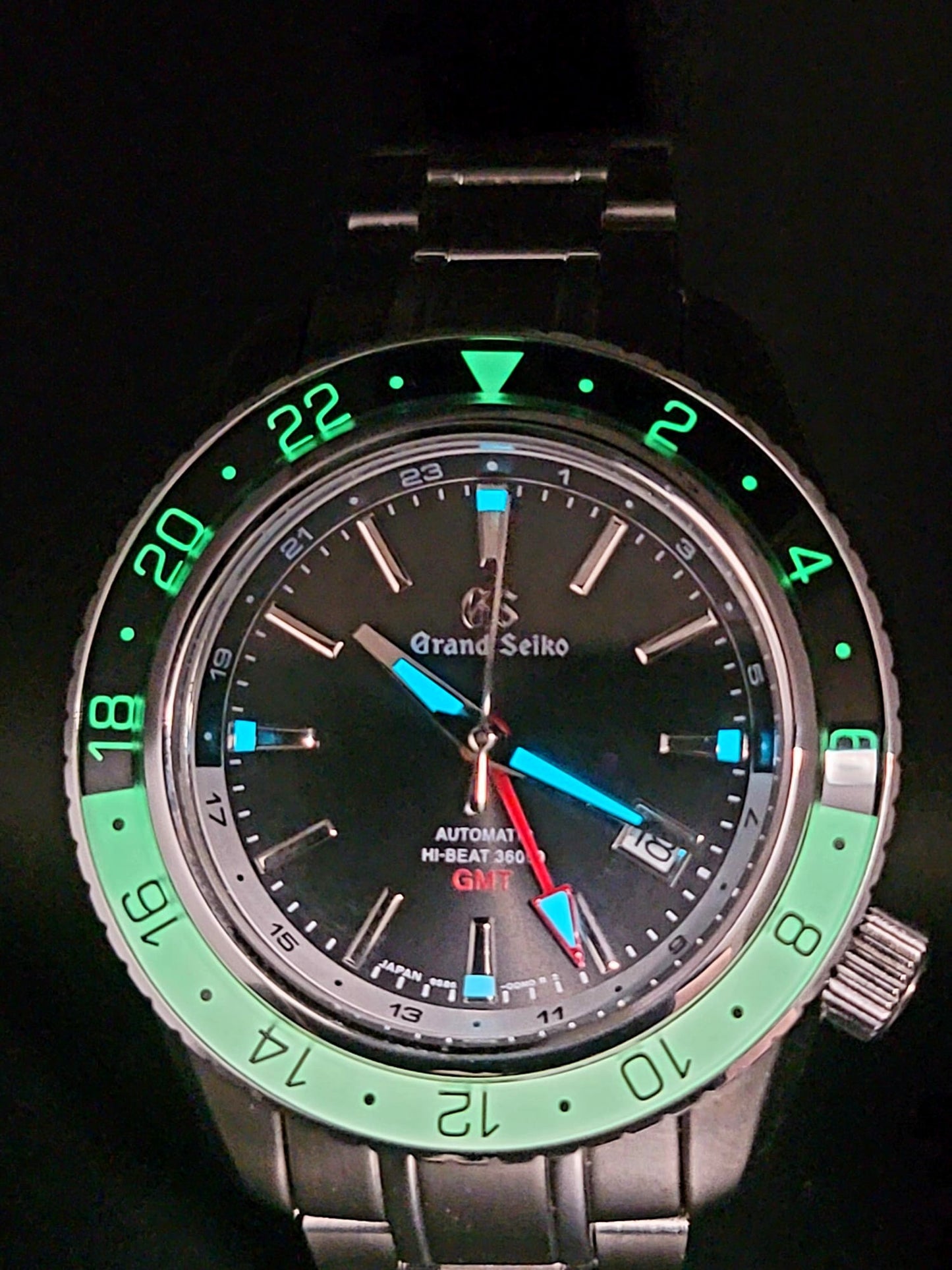 ***BRAND NEW*** CUSTOM MOD (GRAND SEIKO SPORT TRIPLE TIMEZONE) GREEN AND WHITE NH34 NEW **IN STOCK, SERIOUS INQUIRIES ONLY PLEASE**
