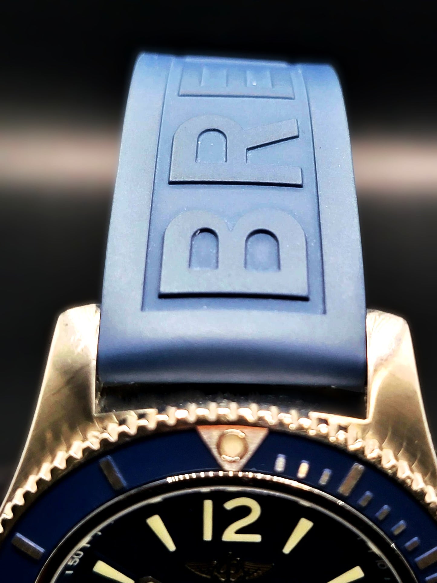 ***AAA+ PREMIER*** Breitling Superocean II Limited Edition Automatic 44 Mens Watch Model #: a17367d81c1s1 **USA SHIPPED**