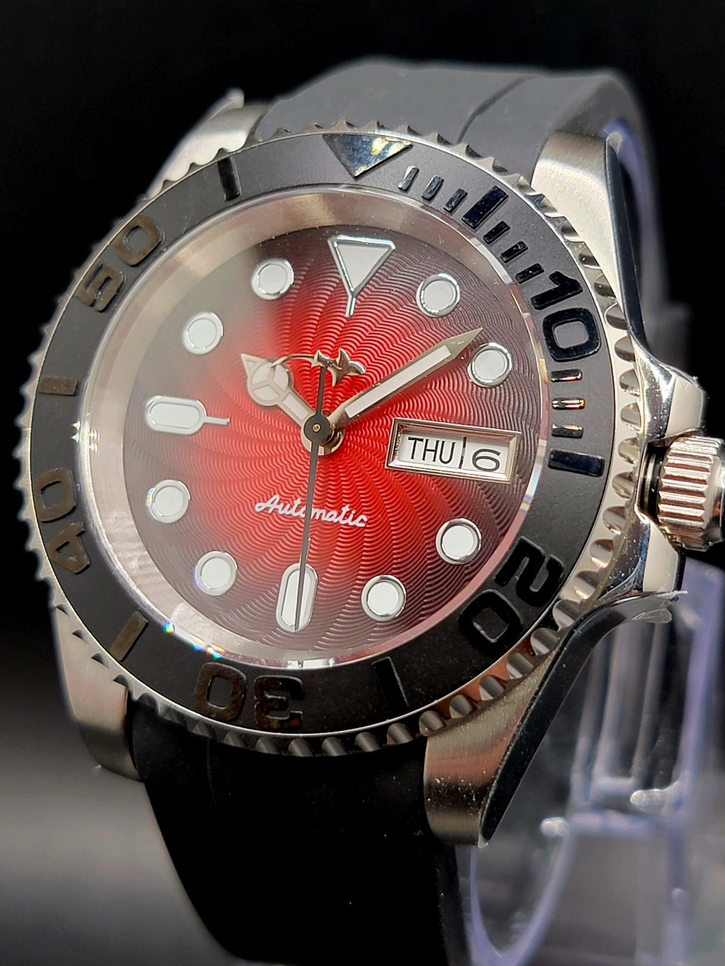 Sterile MOD 40mm Black-n-Red w/ Gold Shark- Sapphire NH36 Automatic Men Watch NEW