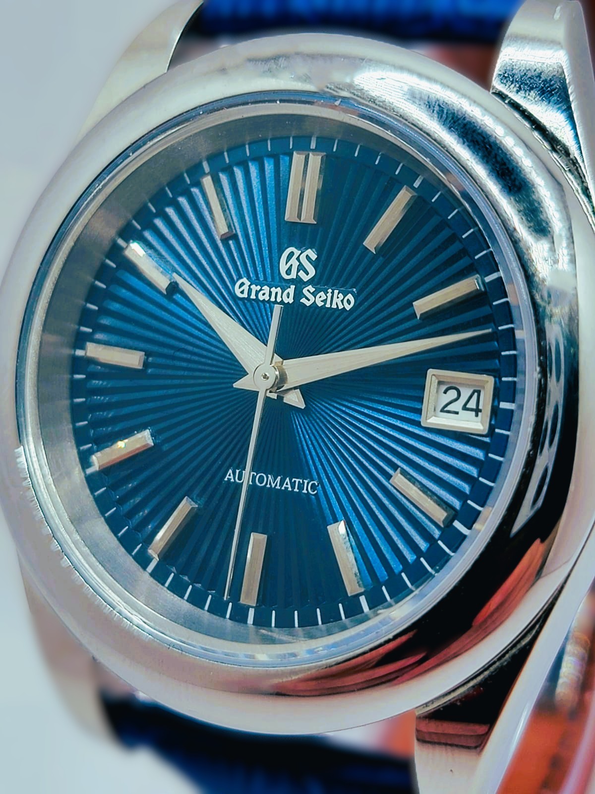 CUSTOM MOD (GRAND SEIKO BLUE TEMPTATIONS) AUTO 6R35A MOVEMENT EXIBITION BACK NEW
