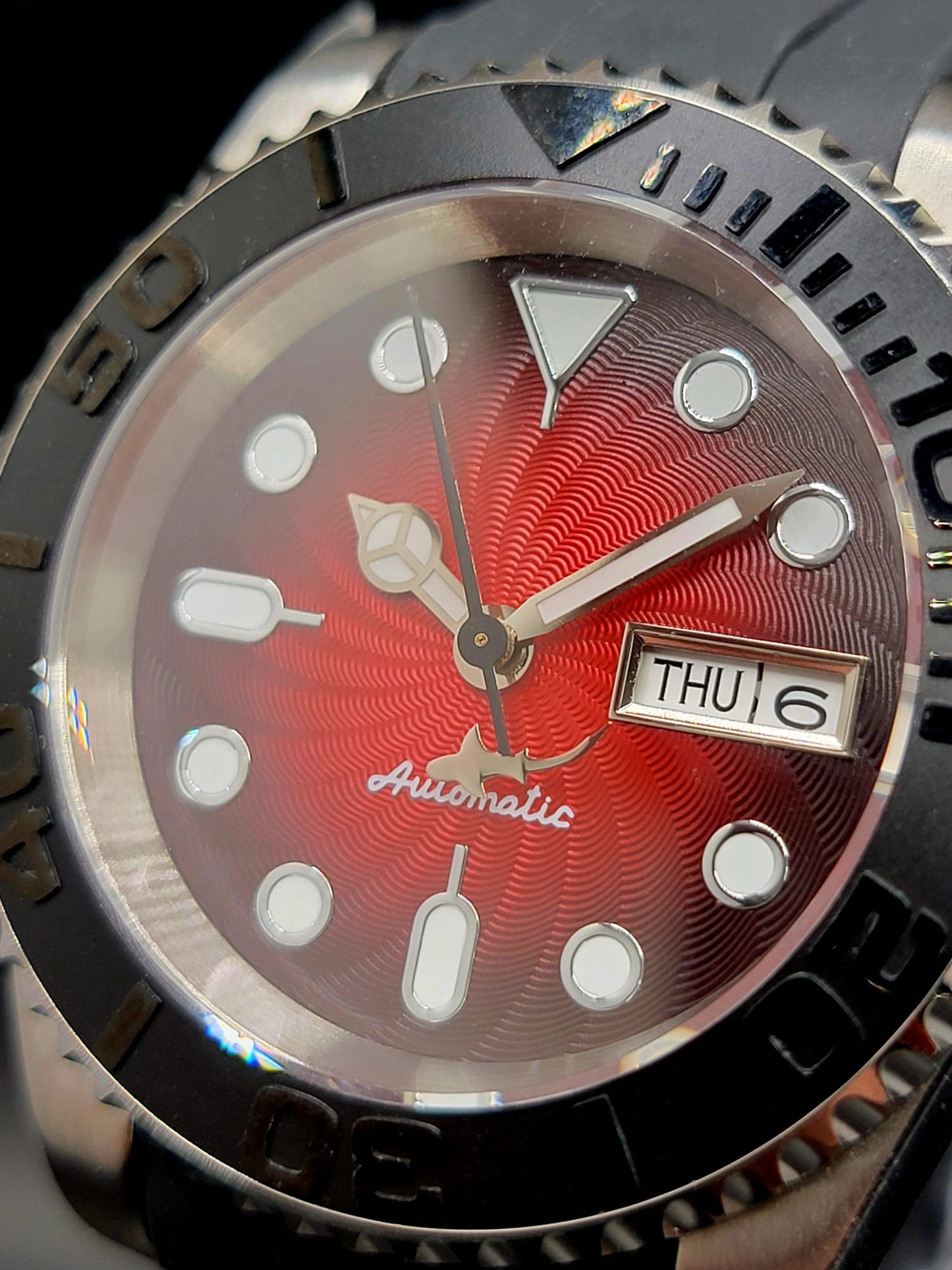 Sterile MOD 40mm Black-n-Red w/ Gold Shark- Sapphire NH36 Automatic Men Watch NEW