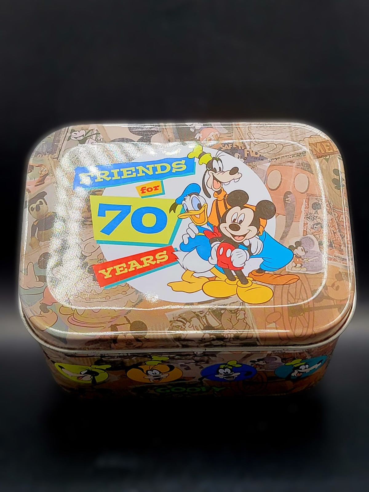 MICKEY MOUSE - FRIENDS FOR 70 YEARS - LIMITED EDITION COLLECTORS SET