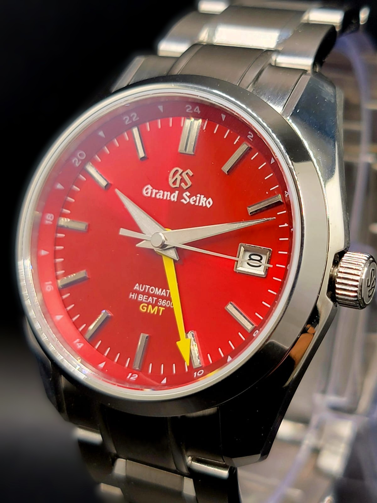 **BRAND NEW PREMIER** CUSTOM PREMIER 40MM MOD (GRAND SEIKO HERITAGE GMT) RED DIAL, SS BRACELET, NH34GMT AUTOMATIC NEW **IN STOCK, SERIOUS INQUIRIES ONLY PLEASE!**