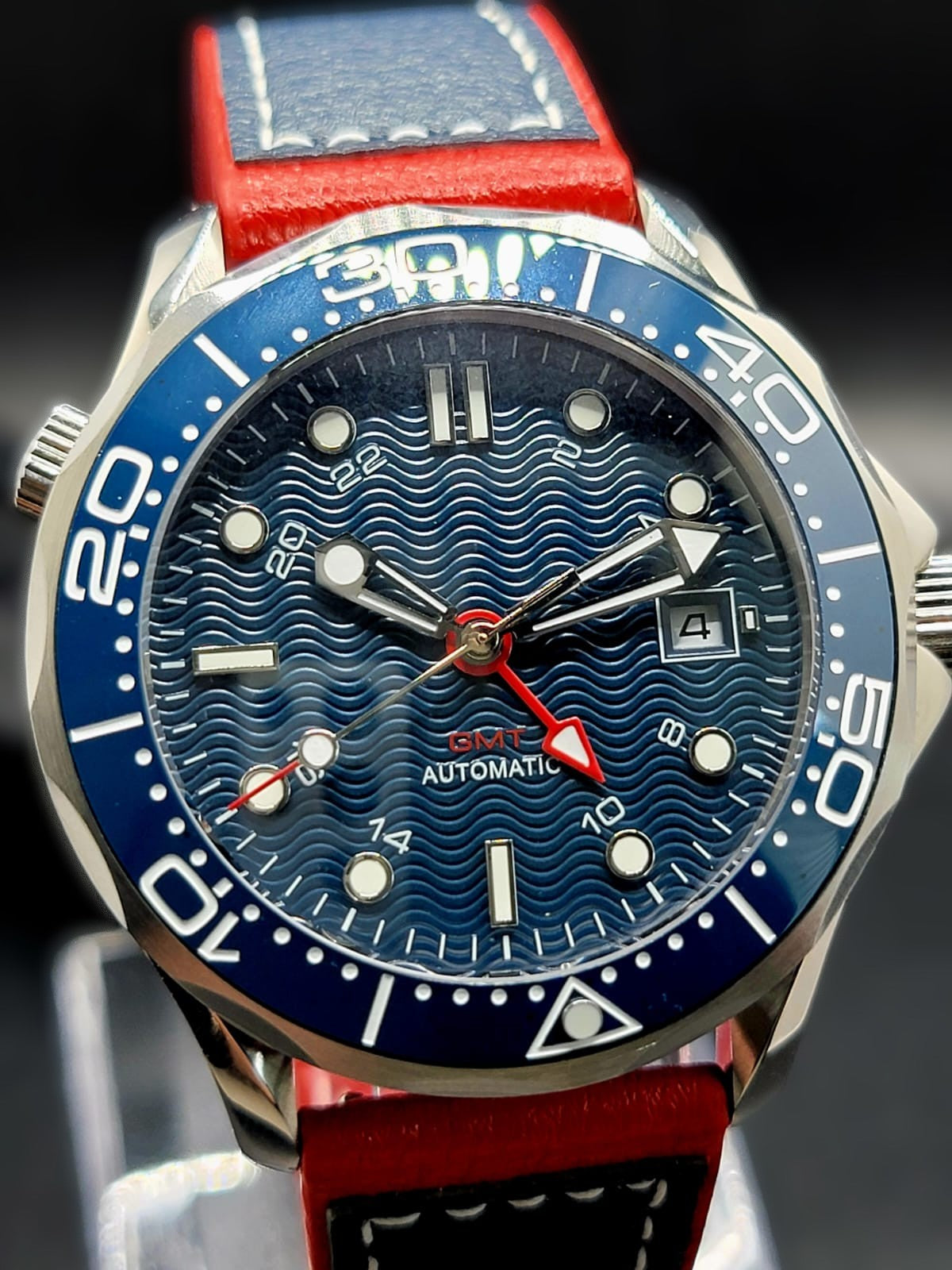 CUSTOM MOD 41mm BLUE WAVE DIAL SAPPHIRE GMT NH34 AUTO **USA SHIPPED**