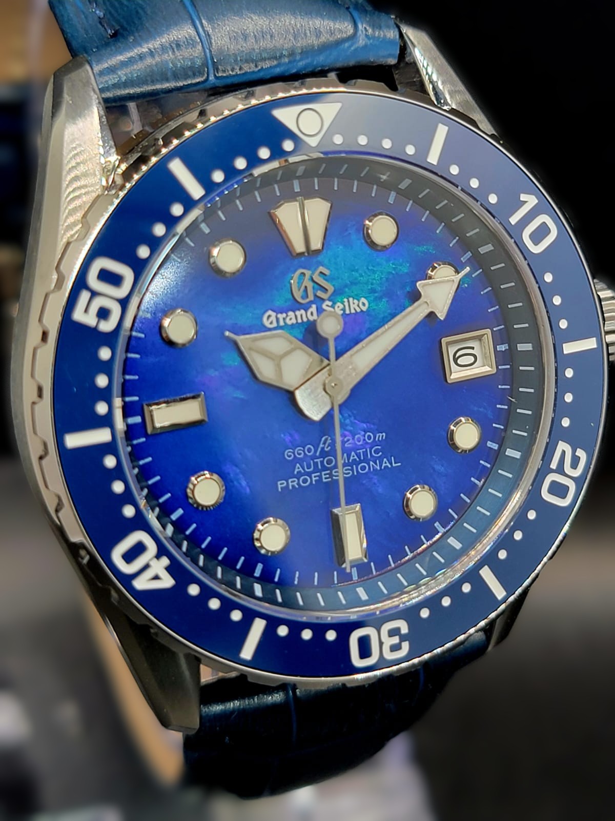 *** BRAND NEW PREMIER CUSTOM MOD 40mm Grand Seiko Sports Collection BLUE MOTHER OF PEARL Mens Watch ON NAVY LEATHER- NH35