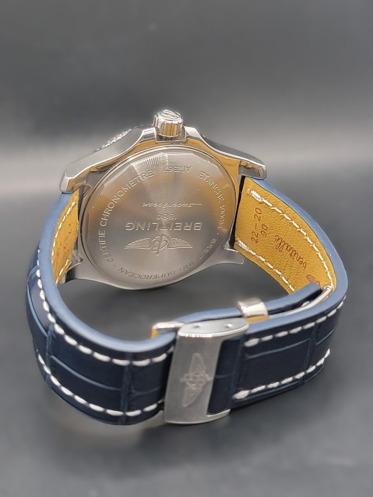 ***AAA+ PREMIER*** Breitling Superocean II Limited Edition Automatic 44 Mens Watch Model #: a17367d81c1s1 **USA SHIPPED**