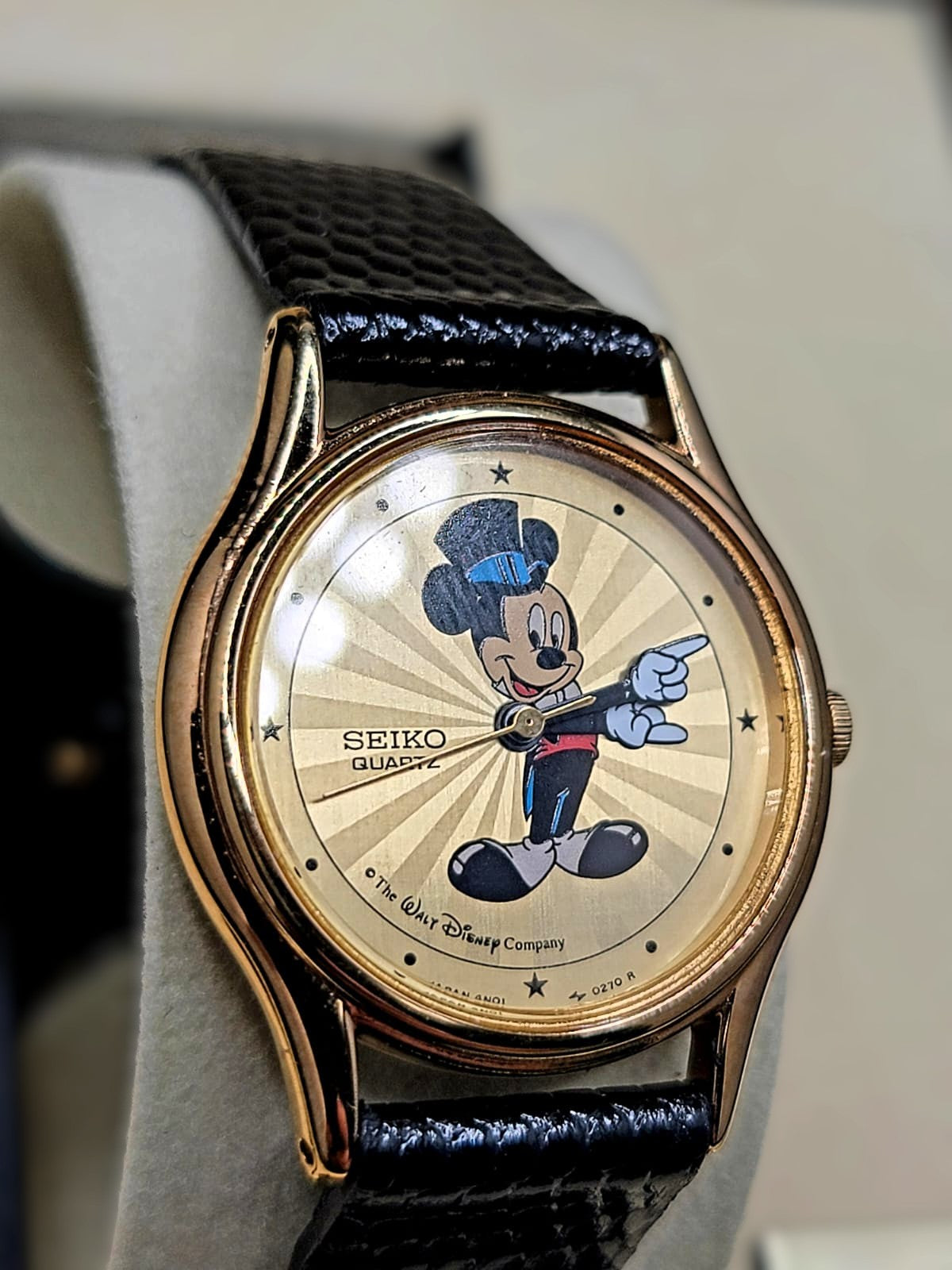 MICKEY MOUSE - 1950 - 1959 VINTAGE MICKEY MOUSE SUNBURST DIAL- COLLECTORS SET