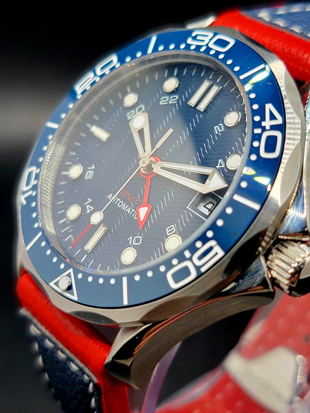 CUSTOM MOD 41mm BLUE WAVE DIAL SAPPHIRE GMT NH34 AUTO **USA SHIPPED**