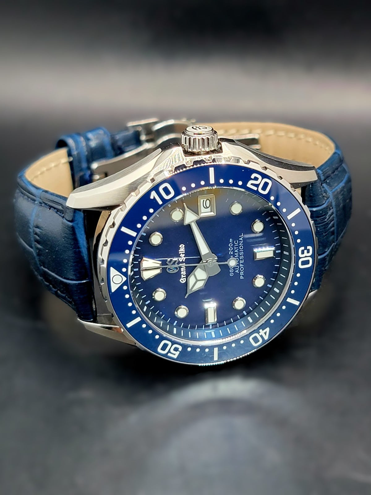 *** BRAND NEW PREMIER CUSTOM MOD 40mm Grand Seiko Sports Collection BLUE MOTHER OF PEARL Mens Watch ON NAVY LEATHER- NH35