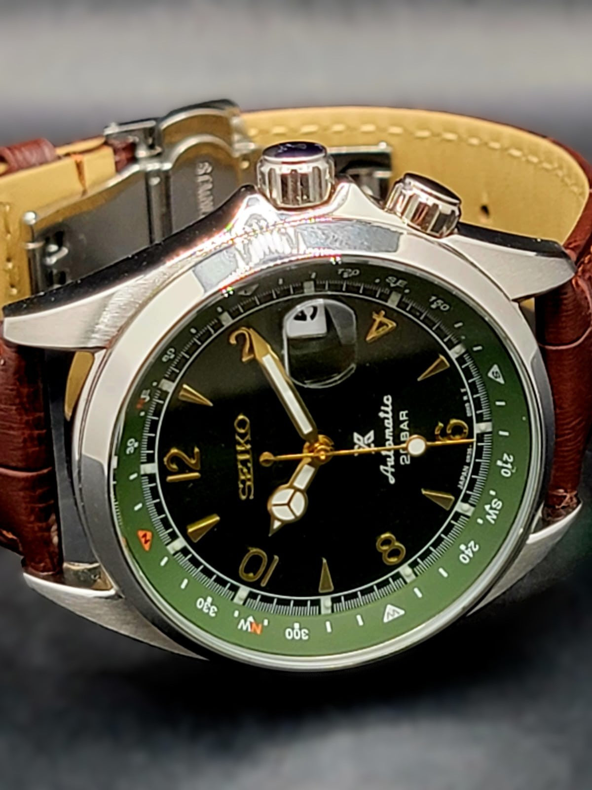 CUSTOM MOD Seiko Prospex Alpinist Green Dial Automatic Men's Wristwatch