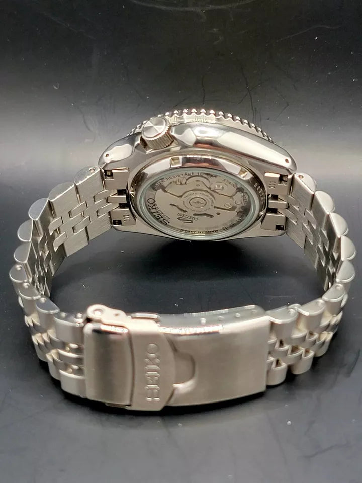 SEIKO 5 SSK017 GMT $475MSRP - JUBLIEE BRACELET YELLOW DIAL DATE AUTO SPORT WATCH