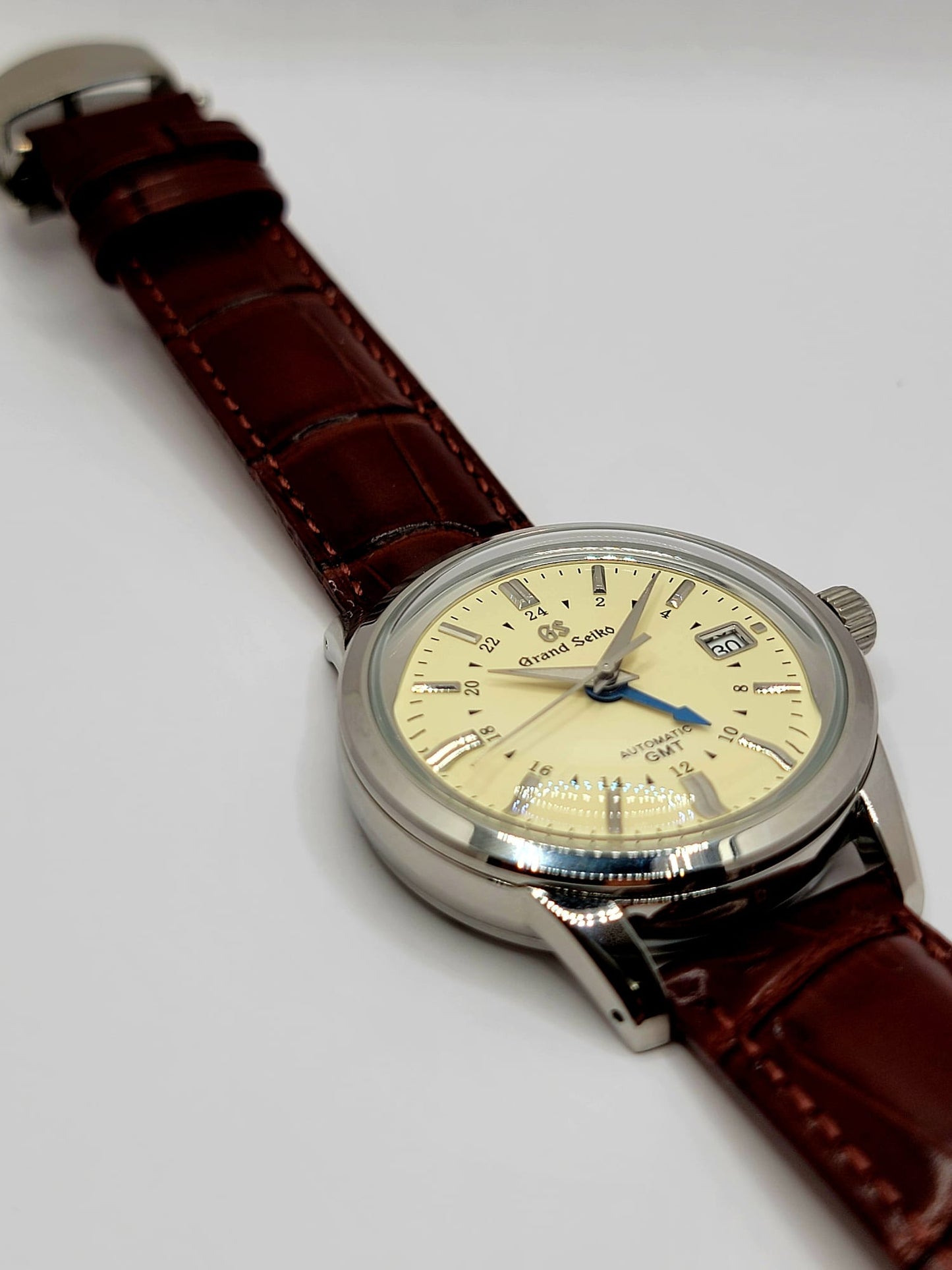 CUSTOM MOD (GRAND SEIKO ELEGANCE GMT) CREAM DIAL LEATHER STRAP AUTO NH34GMT NEW