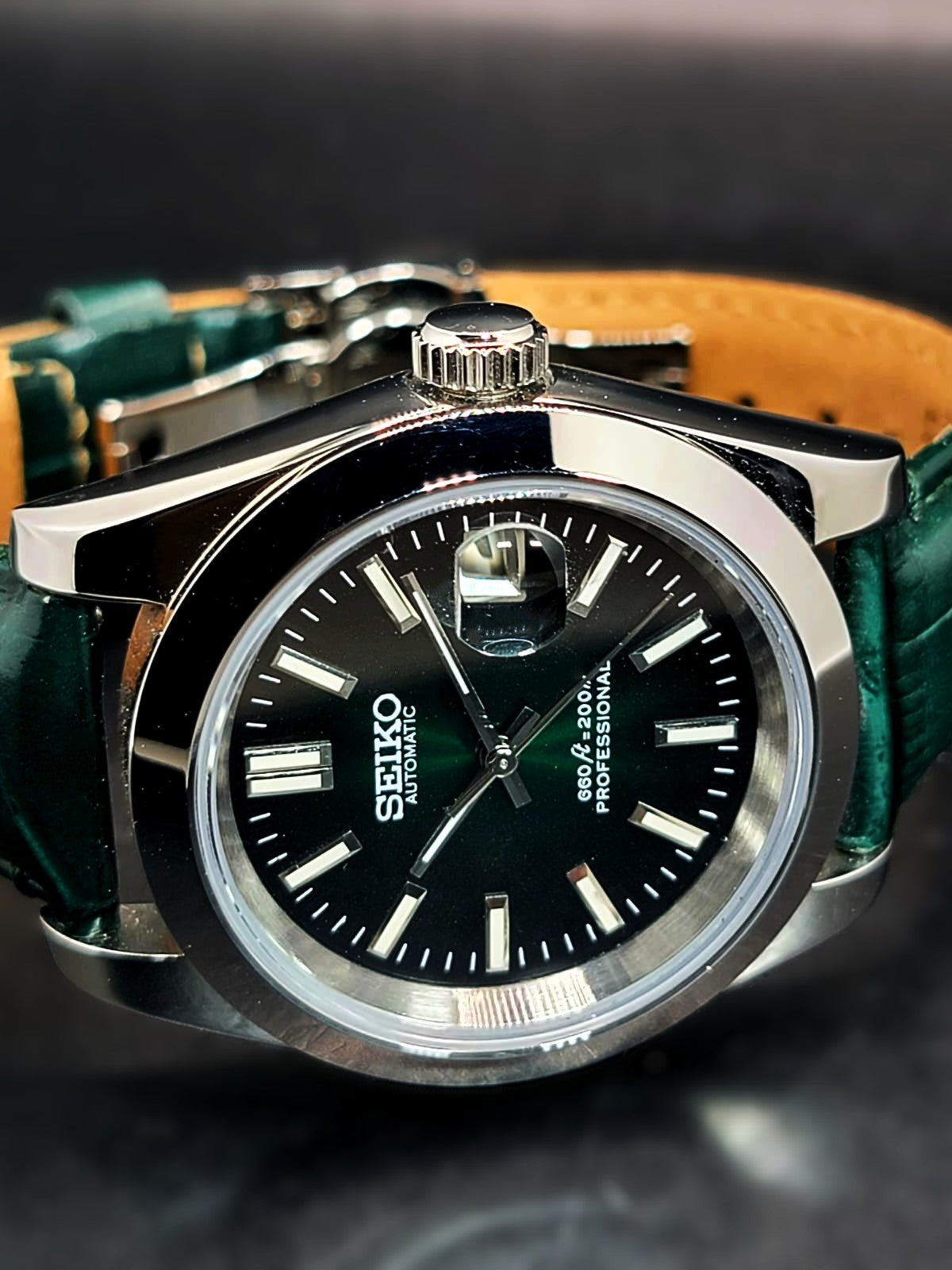 CUSTOM SEIKO MOD - HUNTER GREEN - DATEJUST CASE - AUTOMATIC