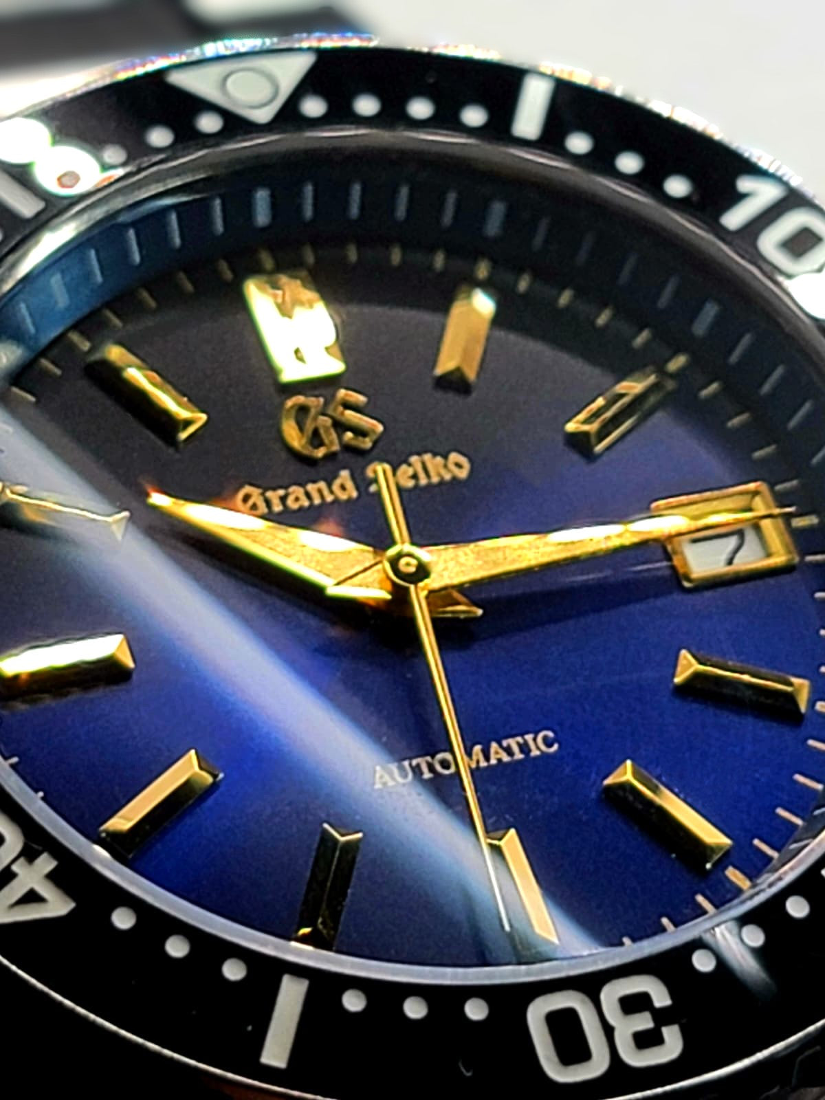 CUSTOM PREMIER MOD GRAND SEIKO - NAVY AND GOLD - NH35 AUTOMATIC
