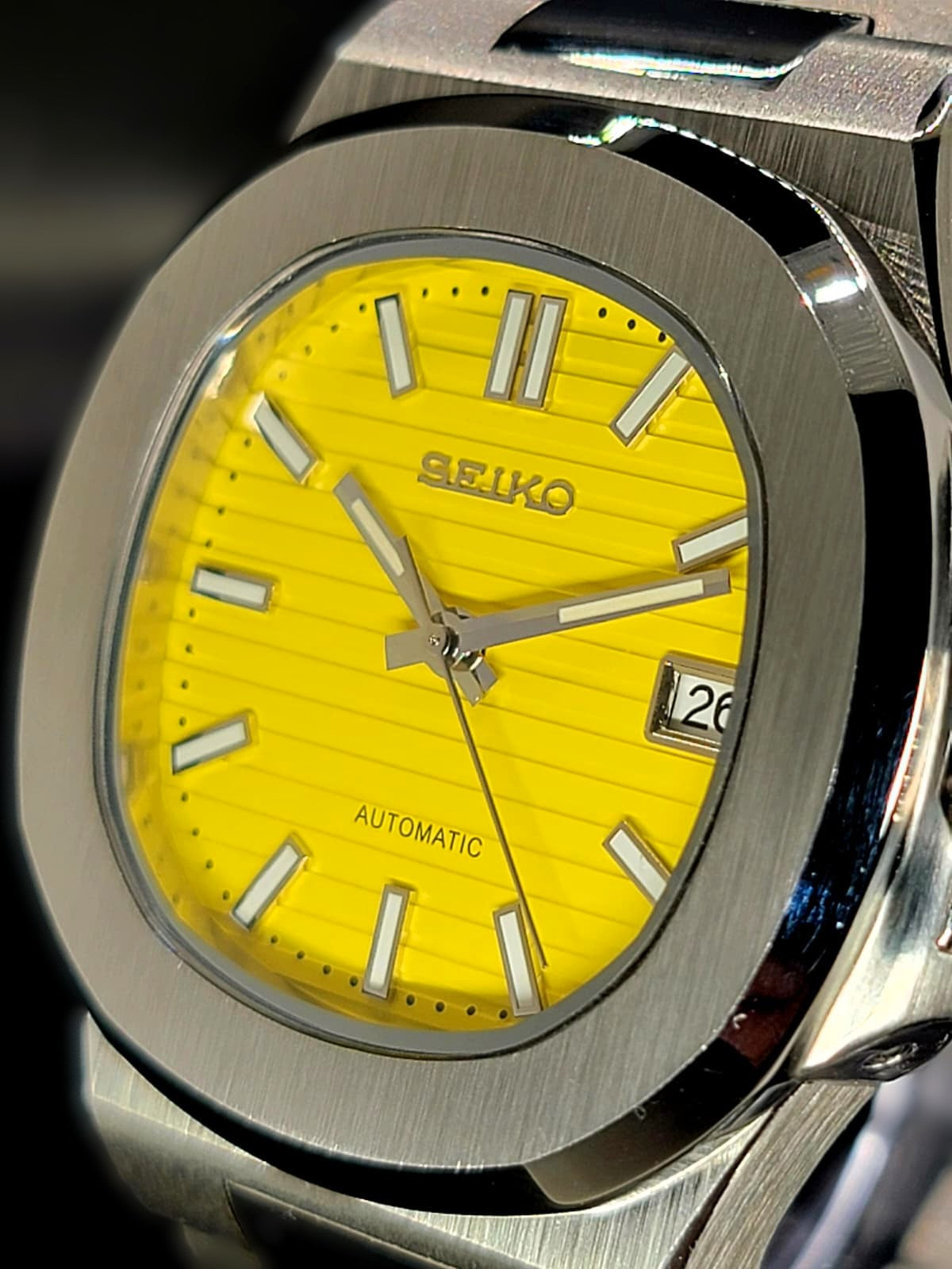 CUSTOM SEIKO NAUTILUS YELLOW DIAL MOD WATCH Automatic Movement