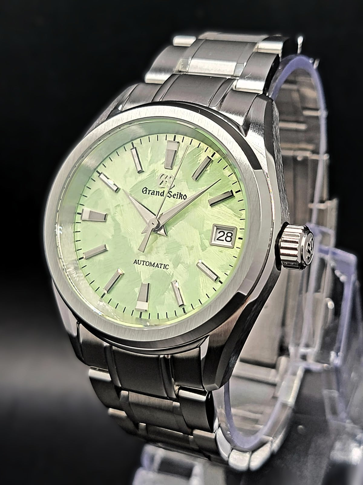 **LIMITED RUN** CUSTOM MOD GRAND SEIKO SHUNBUN - SPRING GREEN 38MM NH35 AUTO EXHIBITION CASEBACK **IN STOCK, SERIOUS INQUIRIES ONLY PLEASE!**