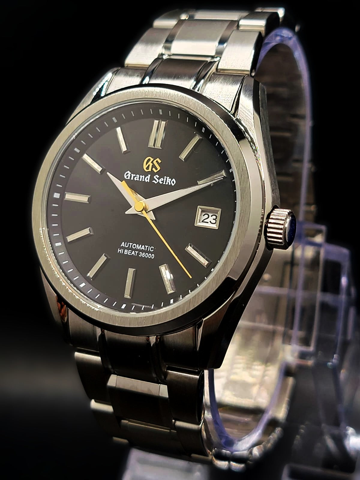 CUSTOM MOD GRAND SEIKO - HERITAGE - BLACK AND GOLD - AUTOMATIC WATCH