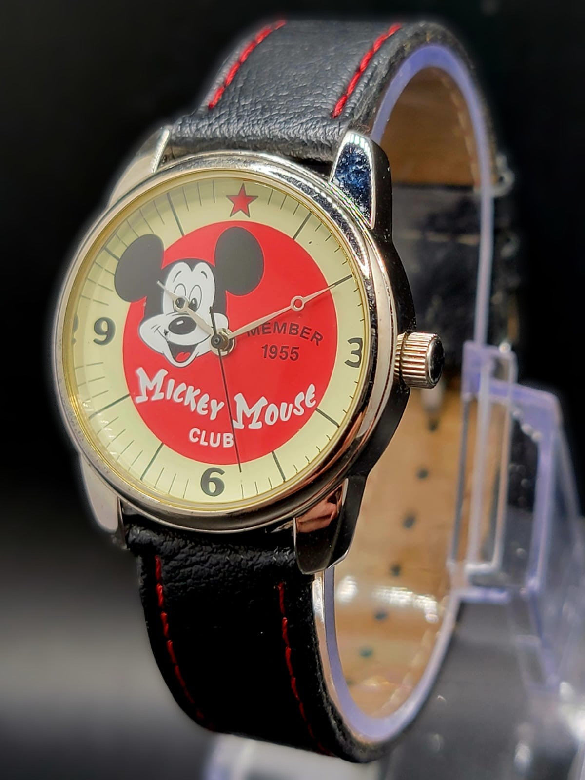 MICKEY MOUSE - CLUB MEMEBER 1955 WATCH - COLLECTORS SET