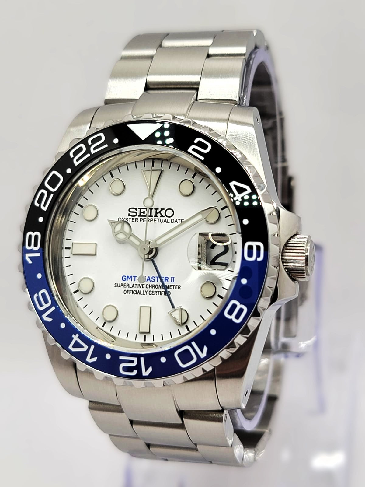 CUSTOM PREMIER MOD (SEIKO ICED BATMAN GMT) WHITE DIAL, S.S.BRACELET, NH34GMT AUTOMATIC NEW **BUILD TO ORDER, SERIOUS INQUIRIES ONLY PLEASE!**