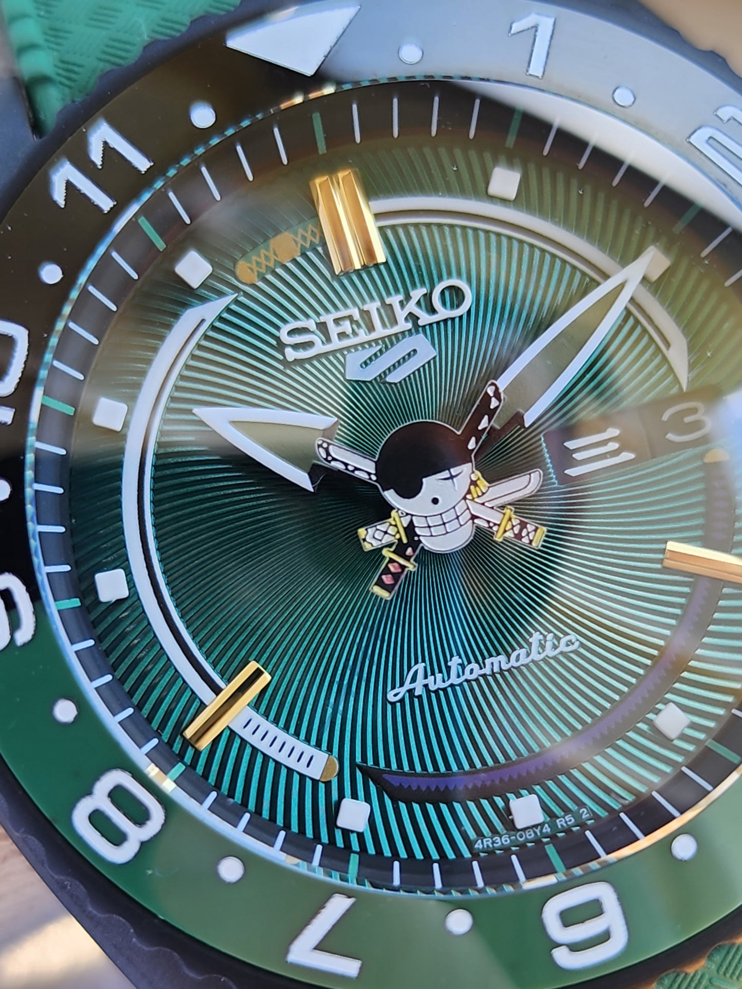 CUSTOM Mod4Thai (Zorro) Green Dial with Custom Engraved Case Back