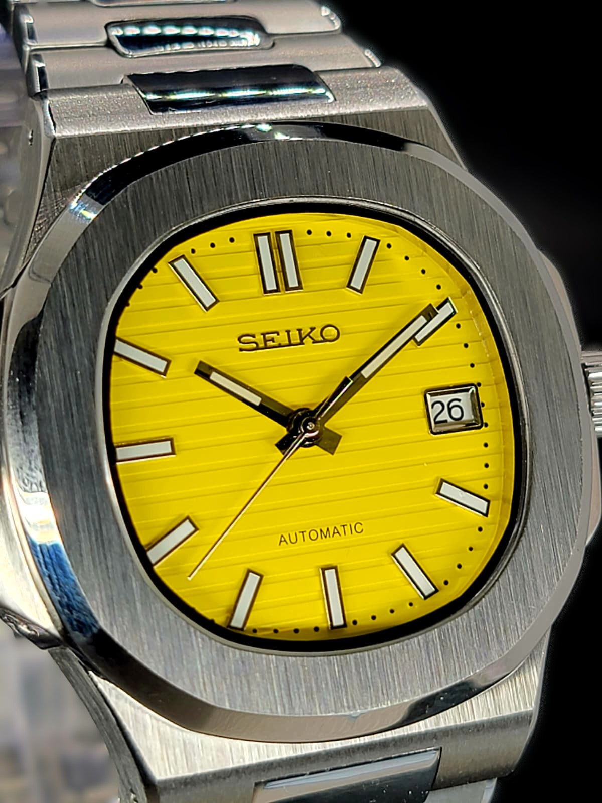 CUSTOM SEIKO NAUTILUS YELLOW DIAL MOD WATCH Automatic Movement