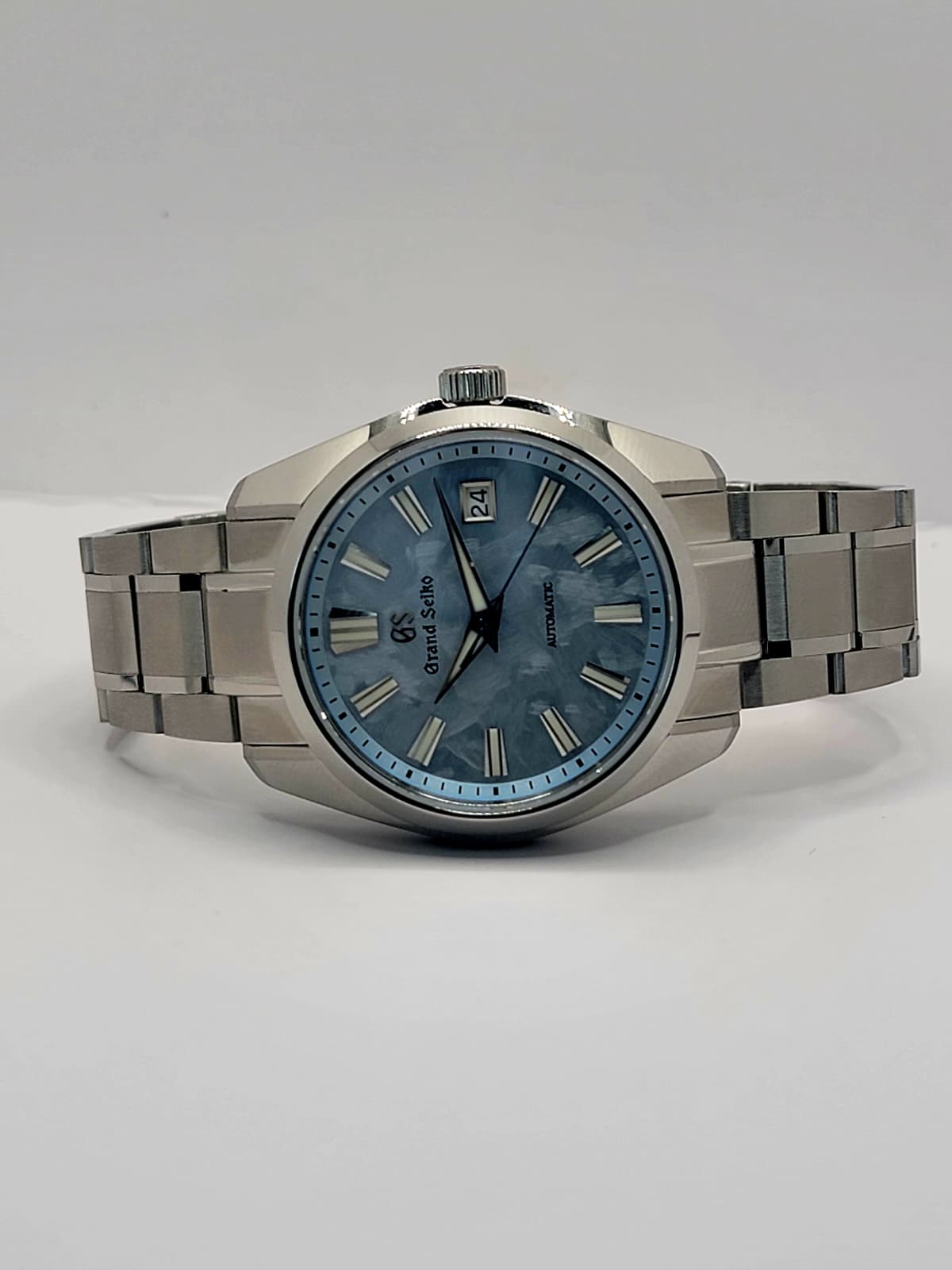 **CUSTOM VIP MOD** (GRAND SEIKO HERITAGE GMT) ROYAL BLUE DIAL, SS BRACELET, NH34GMT AUTOMATIC NEW **IN STOCK, SERIOUS INQUIRIES ONLY PLEASE!**