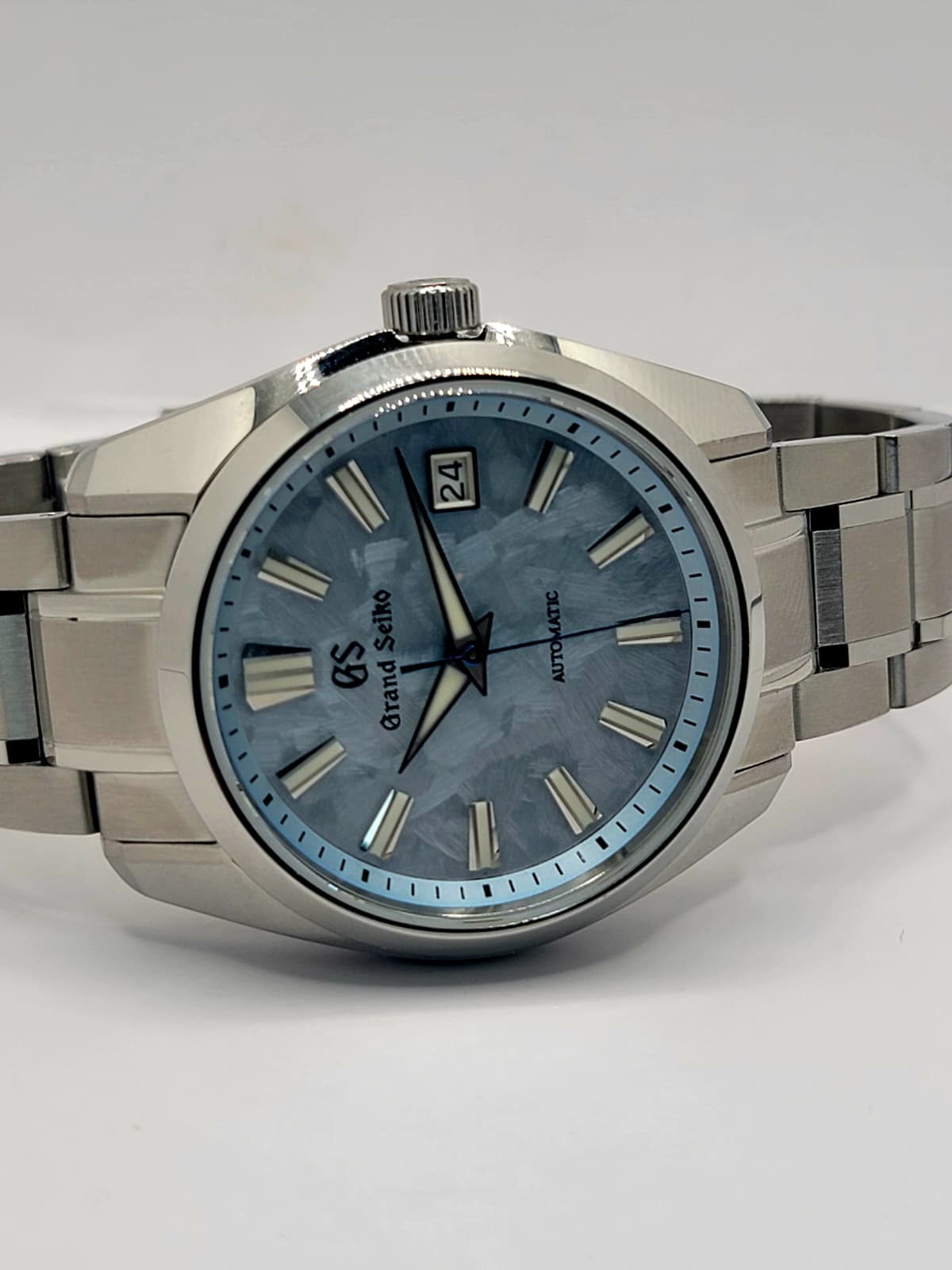 **CUSTOM VIP MOD** (GRAND SEIKO HERITAGE GMT) ROYAL BLUE DIAL, SS BRACELET, NH34GMT AUTOMATIC NEW **IN STOCK, SERIOUS INQUIRIES ONLY PLEASE!**