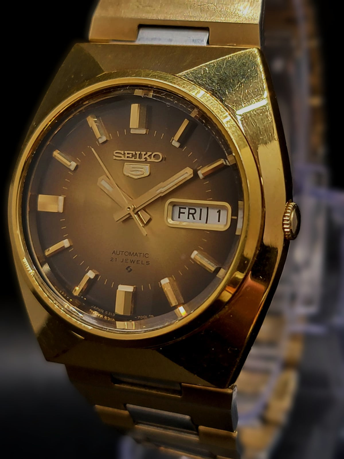 Seiko watch 5 DX 6106-7720 Sunburst Dial Automatic men Day date Working Vintage