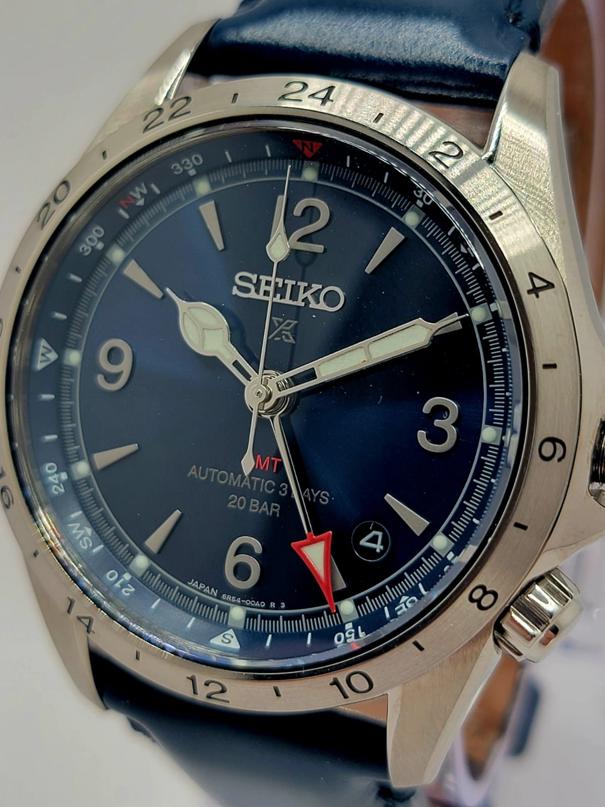 NEW Seiko Prospex Alpinist GMT Blue Dial Blue Leather Strap and Seiko Butterfly