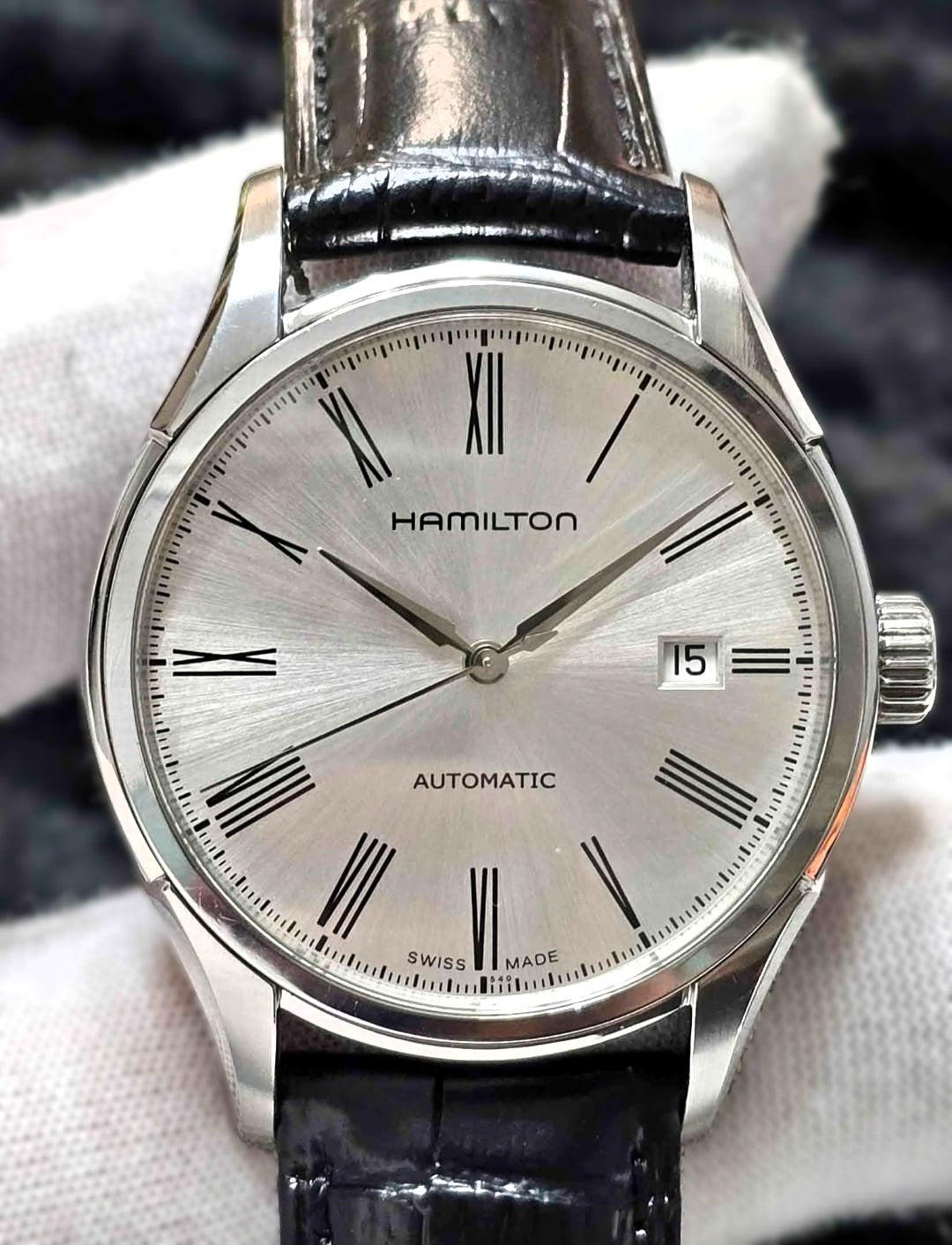 Hamilton Valiant Automatic Date 40MM Stainless Steel H39515754