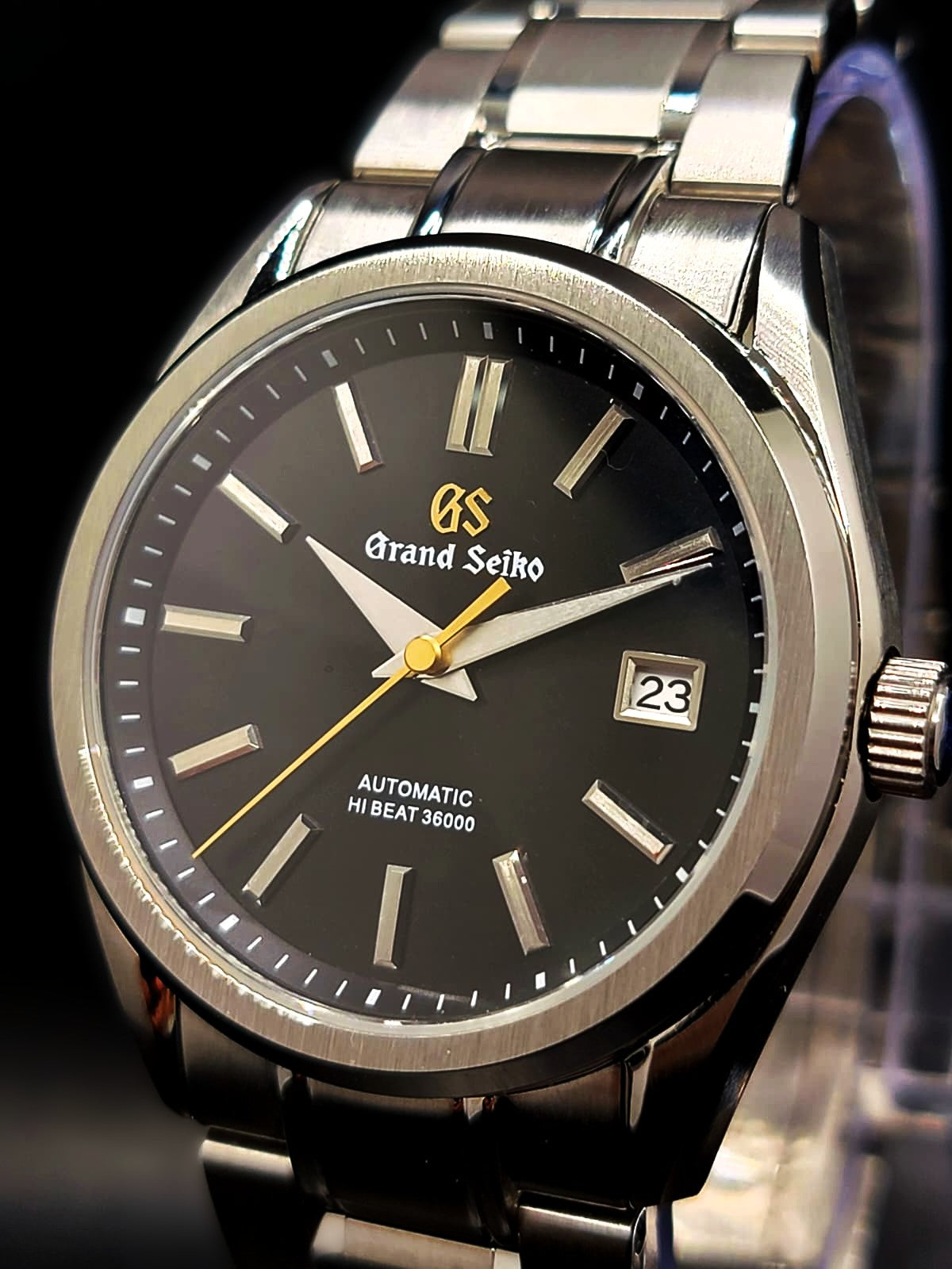 CUSTOM MOD GRAND SEIKO - HERITAGE - BLACK AND GOLD - AUTOMATIC WATCH