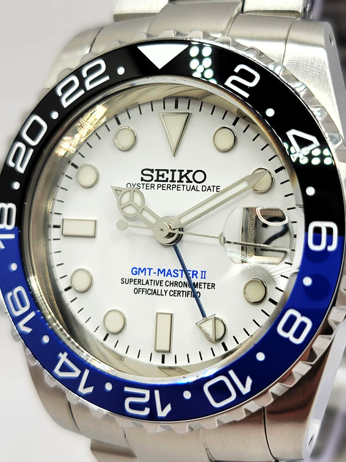 CUSTOM PREMIER MOD (SEIKO ICED BATMAN GMT) WHITE DIAL, S.S.BRACELET, NH34GMT AUTOMATIC NEW **BUILD TO ORDER, SERIOUS INQUIRIES ONLY PLEASE!**