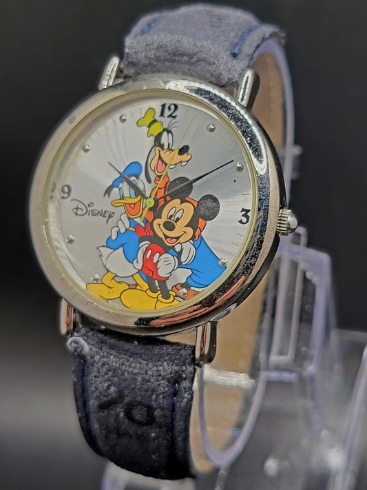 MICKEY MOUSE - FRIENDS FOR 70 YEARS - LIMITED EDITION COLLECTORS SET