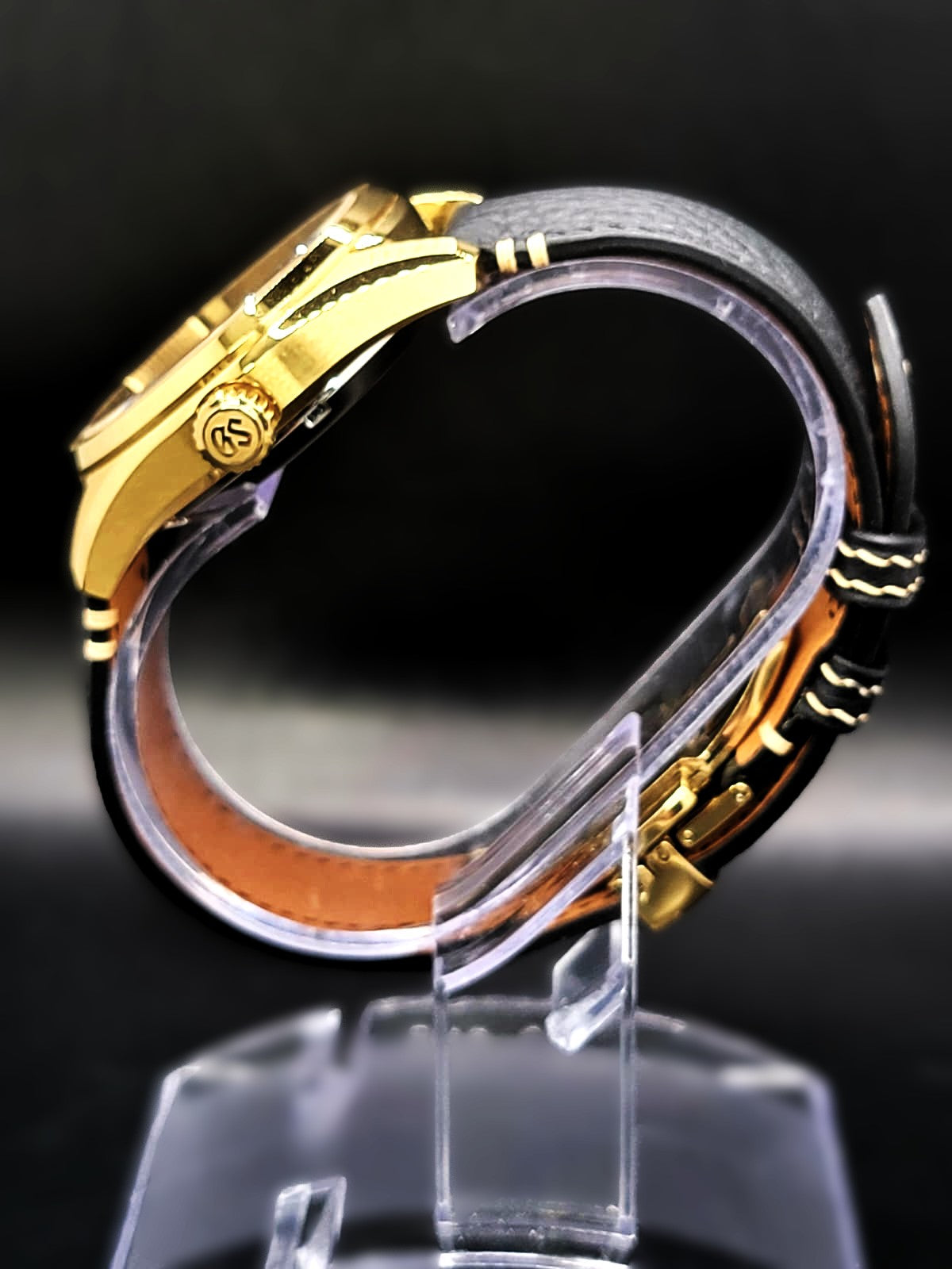 **BRAND NEW PREMIER** CUSTOM MOD 38MM (GRAND SEIKO BLACK & GOLD) HI-DEF TEXTURED DIAL AUTOMATIC NEW **BUILD TO ORDER, SERIOUS INQUIRES ONLY PLEASE**