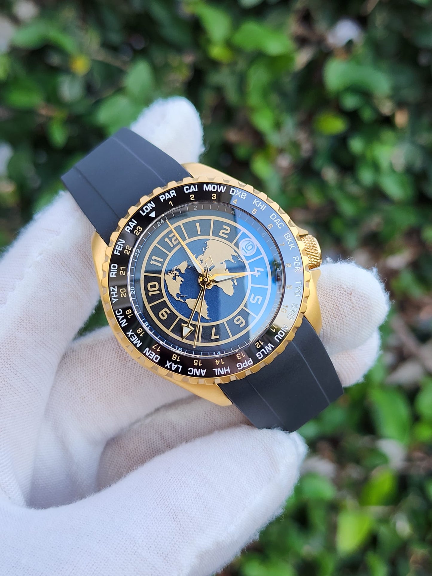 CUSTOM Mod4Thai (Seiko GMT World Time) Black Dial NH34 Movement NEW