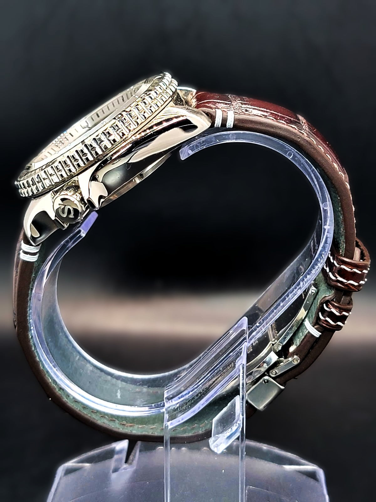 SEIKO - 5 SPORTS CUSTOM MOD - PATINA CASE AND CUSTOM PATINA LEATHER