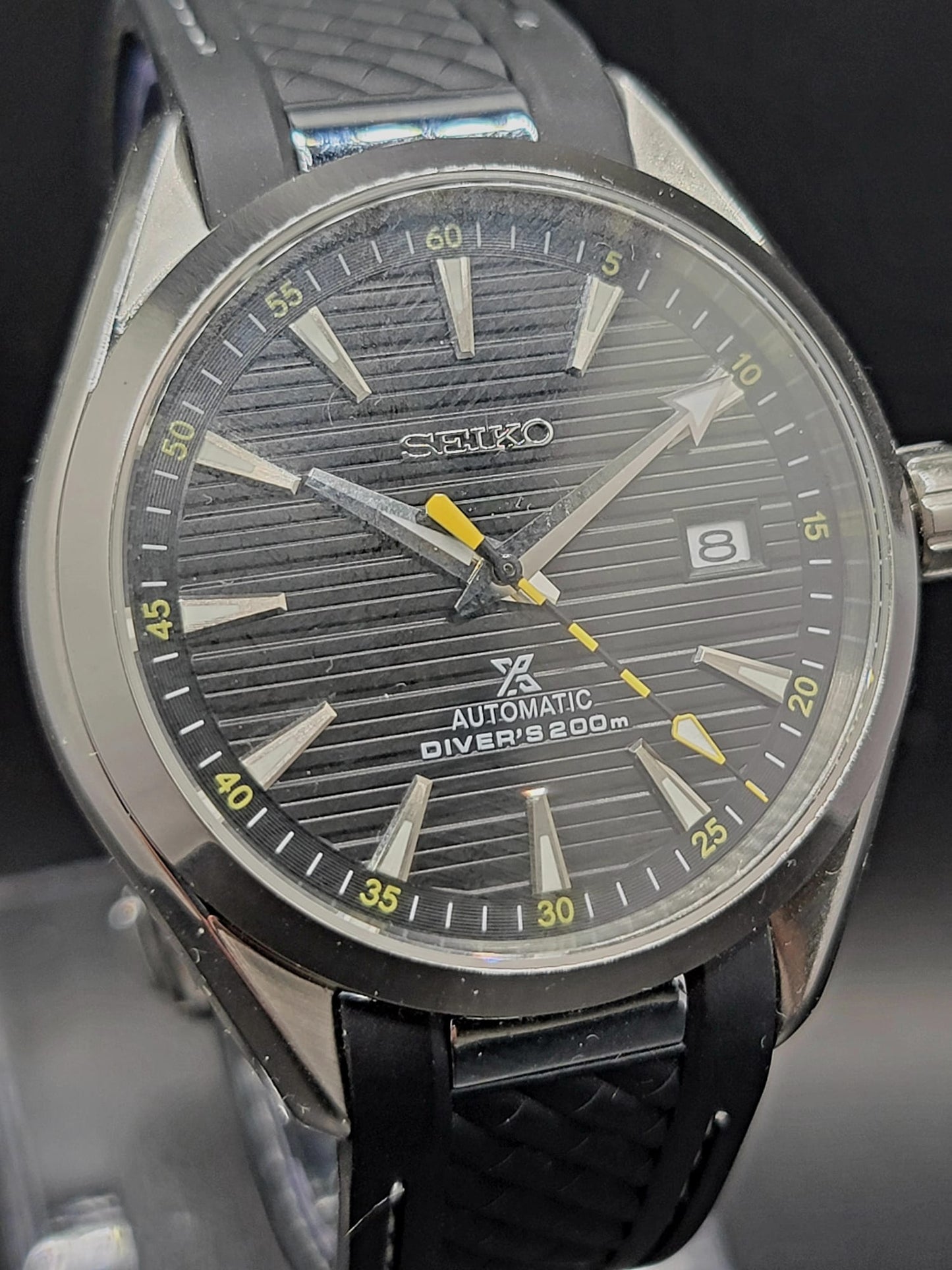 CUSTOM MOD SEAMASTER AQUA TERRA BLACK AND YELLOW AUTOMATIC NH35 MOVEMENT NEW