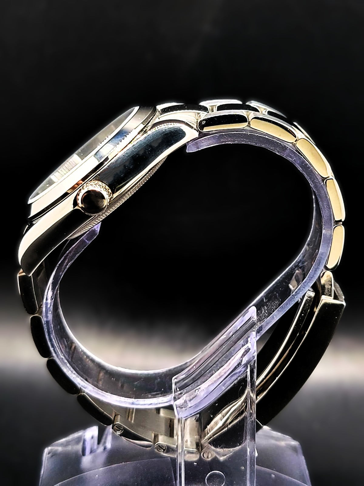 CUSTOM SEIKO MOD EXPLORER - 38MM CASE - BLUE HANDS IN WHITE DIAL