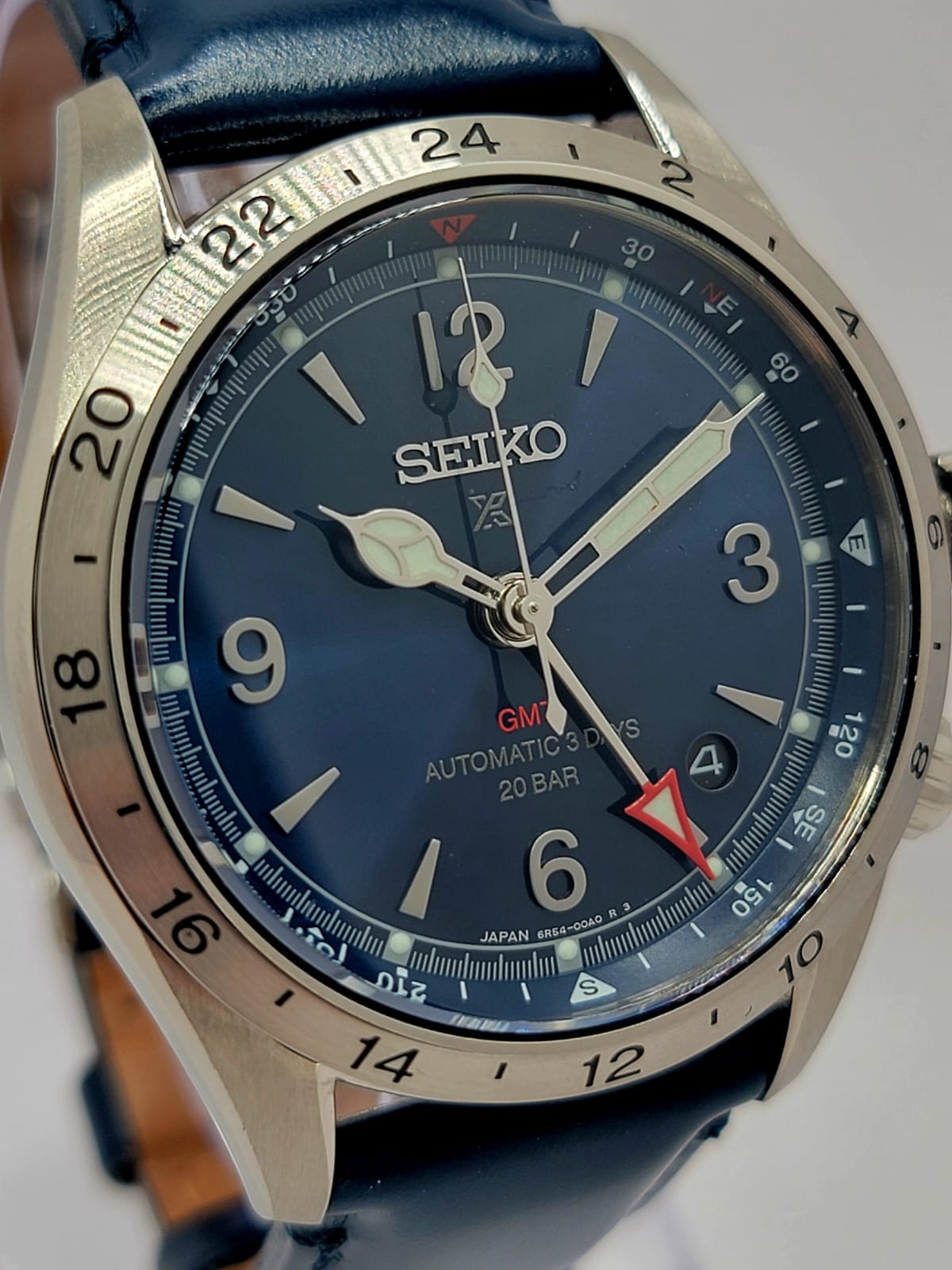 NEW Seiko Prospex Alpinist GMT Blue Dial Blue Leather Strap and Seiko Butterfly