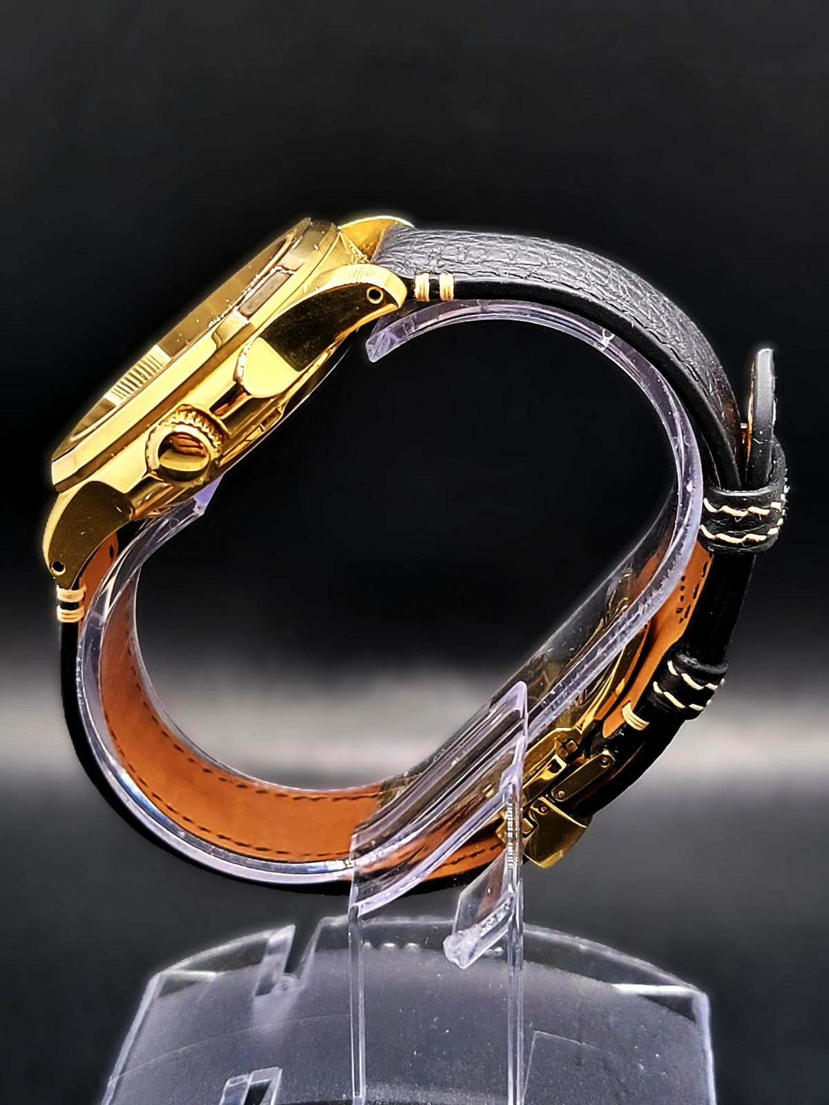 CUSTOM SEIKO NAUTILUS ROMAN GOLD MOD