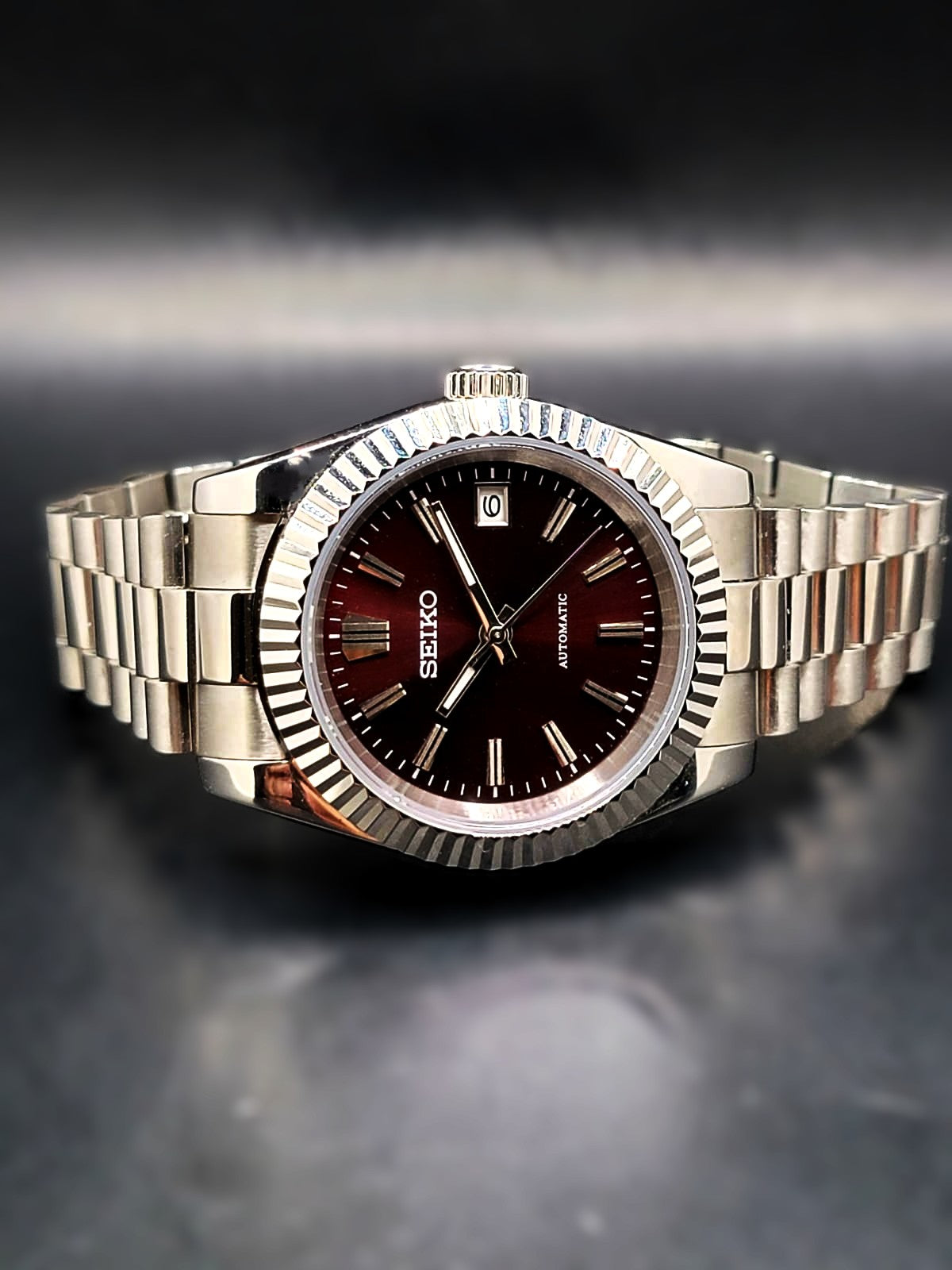 CUSTOM SEIKO MOD 39MM Burgundy Datejust