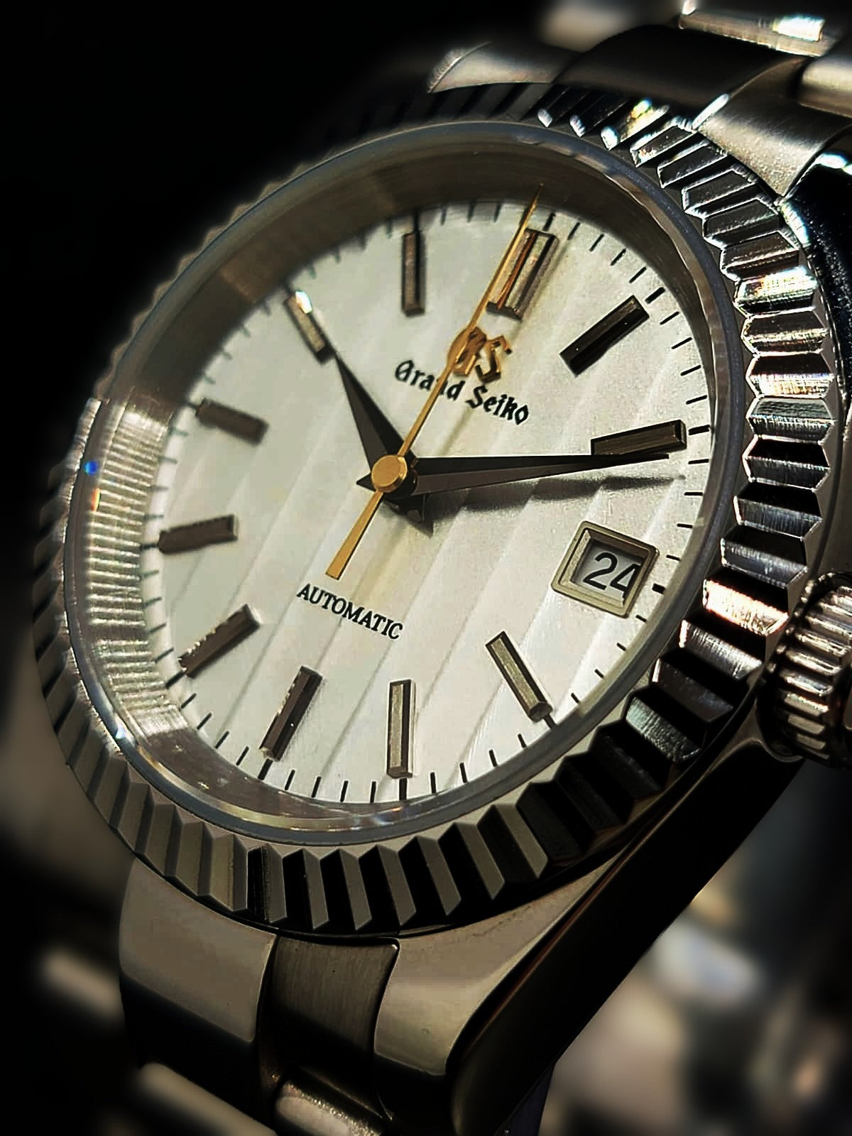 CUSTOM MOD GRAND SEIKO SILVER and GOLD BAMBOO AUTOMATIC NH35