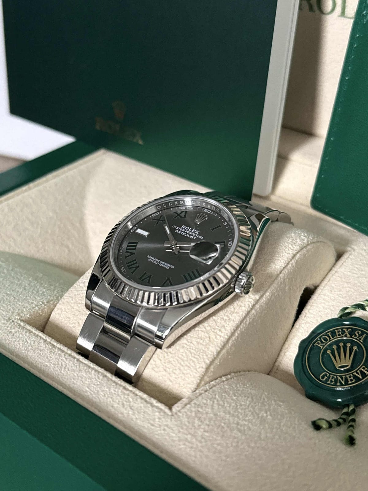 Rolex Datejust 41, Oystersteel and 18k White Gold, 41mm, Ref# 126334-0021