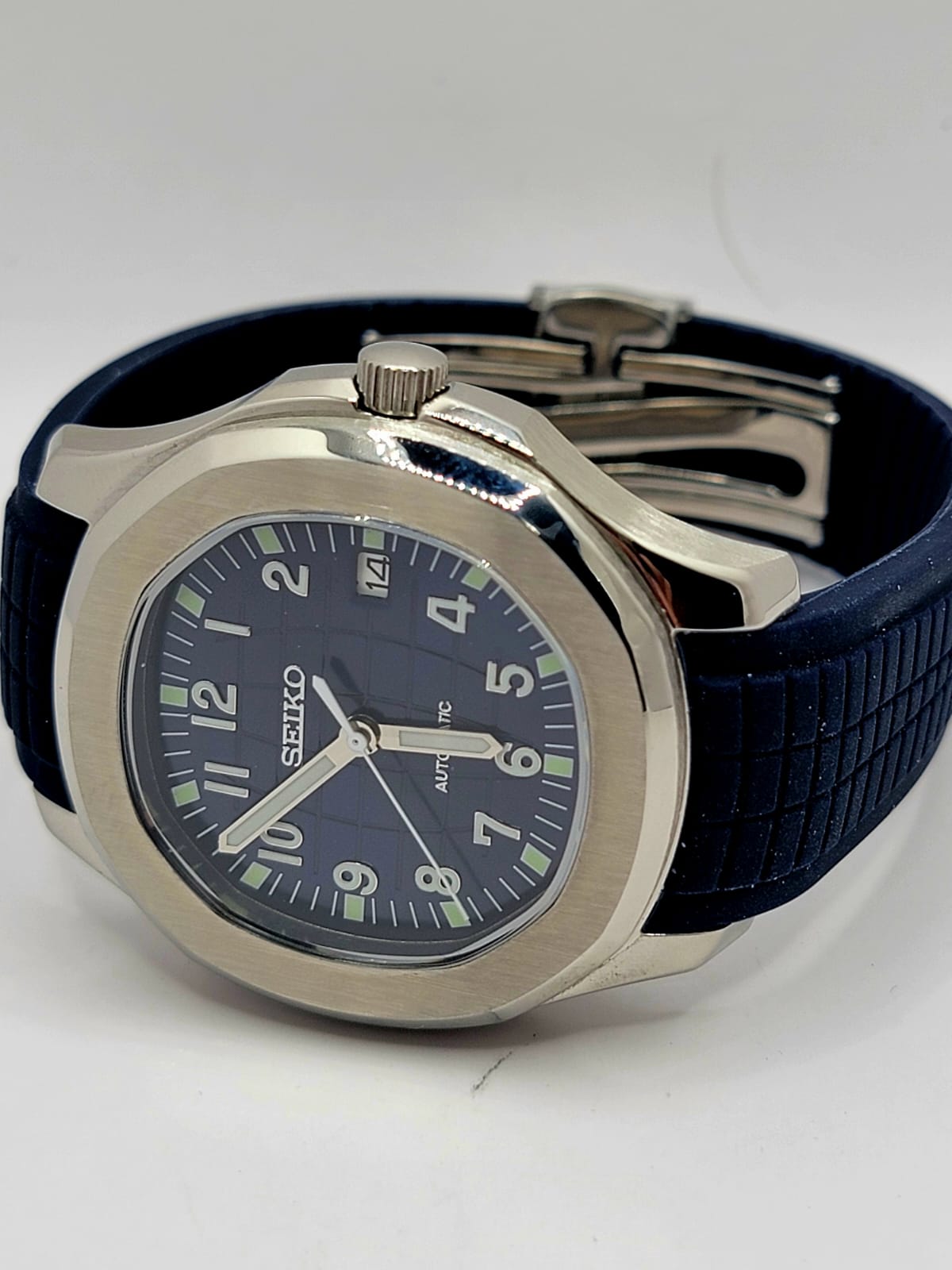 CUSTOM MOD "AQUANAUT" AUTOMATIC NH35 MOVEMENT NEW MENS WATCH