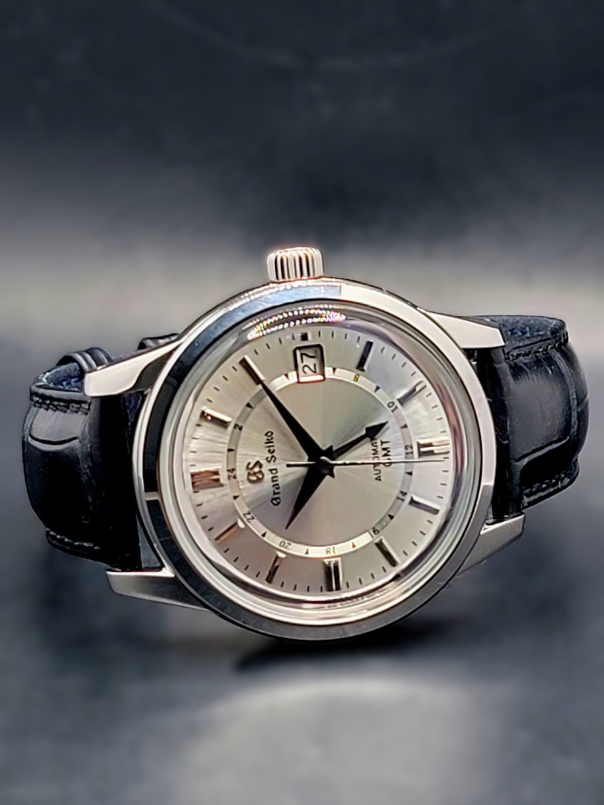 CUSTOM MOD (GRAND SEIKO ELEGANCE GMT MONOCHROME) SILVER DIAL WITH BLACK GMT HAND & BLACK LEATHER STRAP AUTO NH34GMT NEW