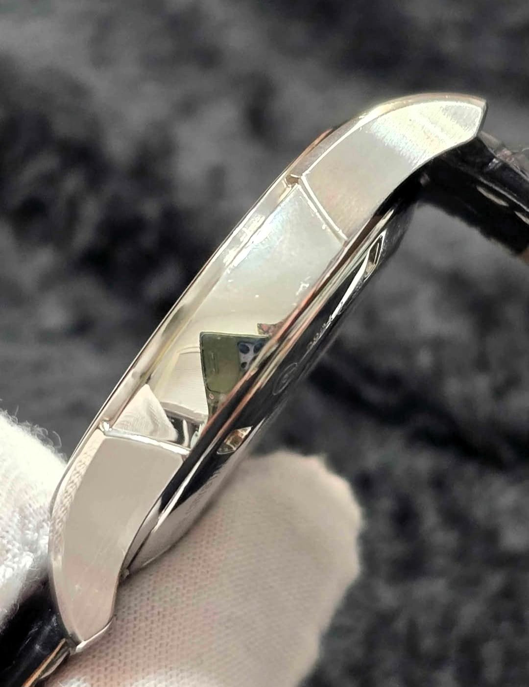 Hamilton Valiant Automatic Date 40MM Stainless Steel H39515754