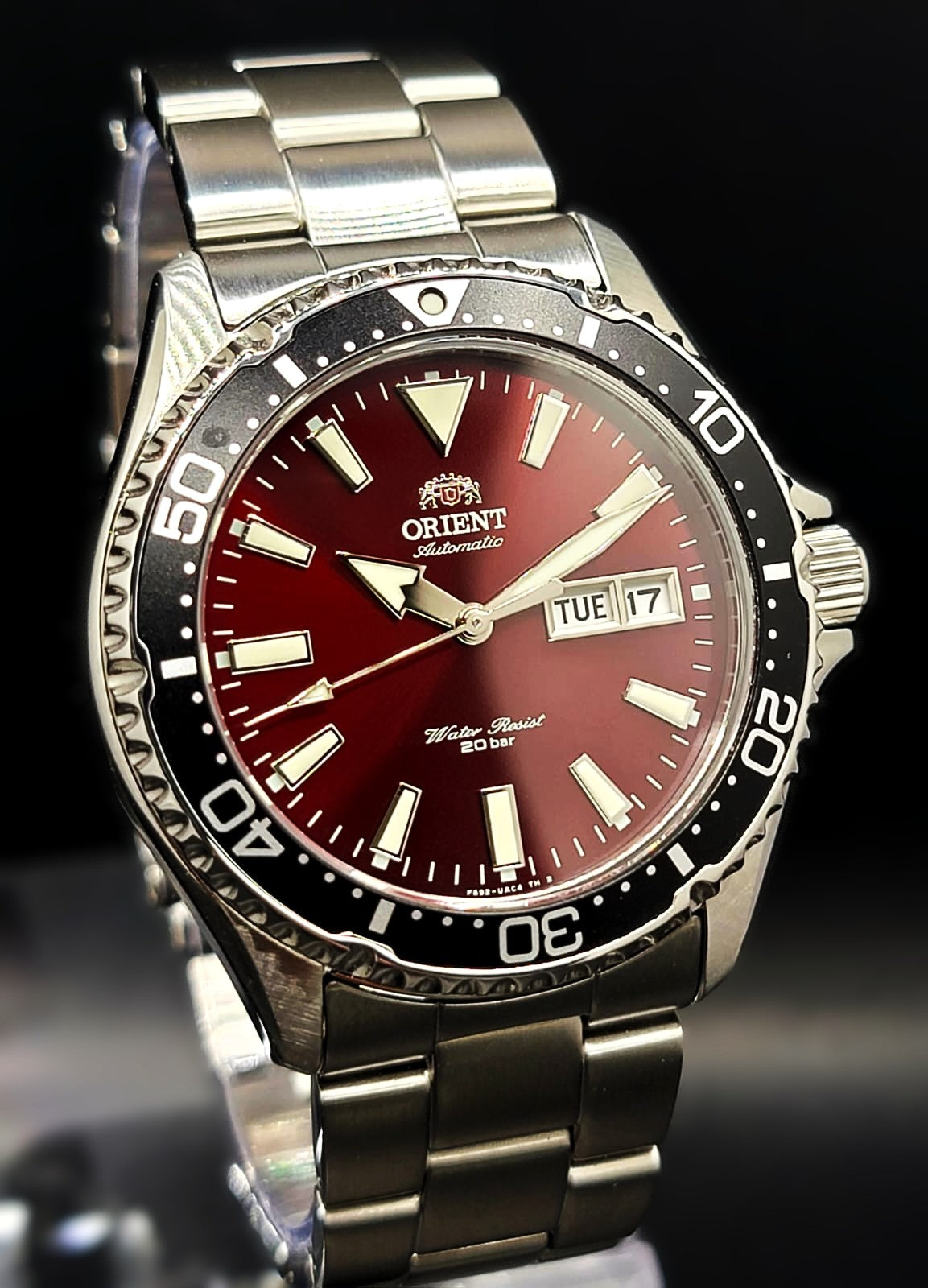 Orient Kamasu Maroon Dial Men's Stainless Steel Diver Watch RA-AA0003R39B